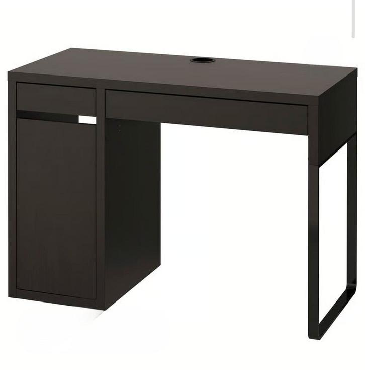 Micke bureau Ikea zwartbruin, Huis en Inrichting, Bureaus, Zo goed als nieuw, Bureau, Ophalen of Verzenden