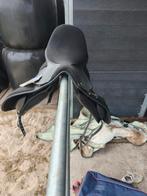 Thorowgood T4 dressuurzadel 17,5 inch, Dieren en Toebehoren, Ophalen of Verzenden, Zo goed als nieuw, Dressuur