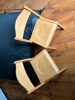 2 houten kinderstoeltjes, Kinderen en Baby's, Kinderkamer | Tafels en Stoelen, Ophalen, Zo goed als nieuw, Stoel(en)