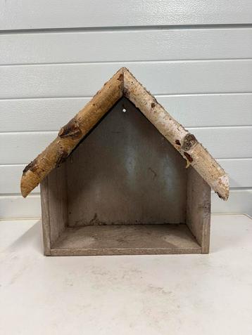 Vogelhuisje decoratief beschikbaar voor biedingen