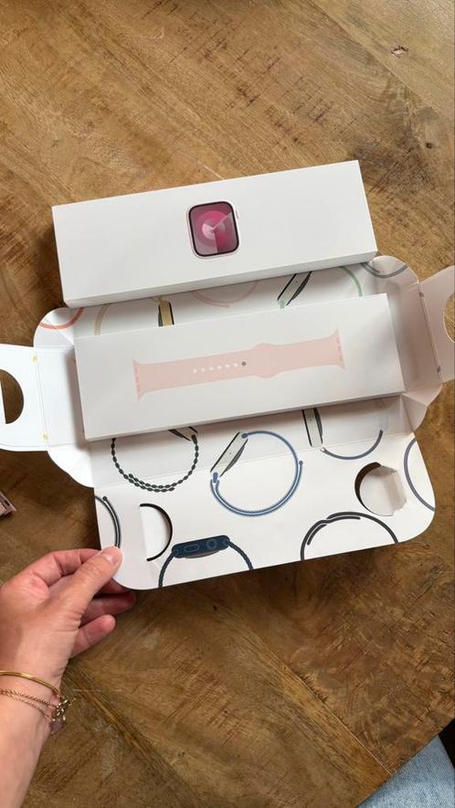 Apple watch S9 41 mm roze, Sieraden, Tassen en Uiterlijk, Smartwatches, Zo goed als nieuw, iOS, Roze, Waterdicht, Ophalen of Verzenden