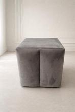 Luxe Velvet Poef / Hocker Eric Kuster Stijl Grijs, Vierkant, Ophalen of Verzenden, Zo goed als nieuw, Stof