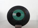 single Cliff Richard – I'm Lookin' Out The Window -  Do You, Ophalen of Verzenden, Gebruikt, Pop, Single