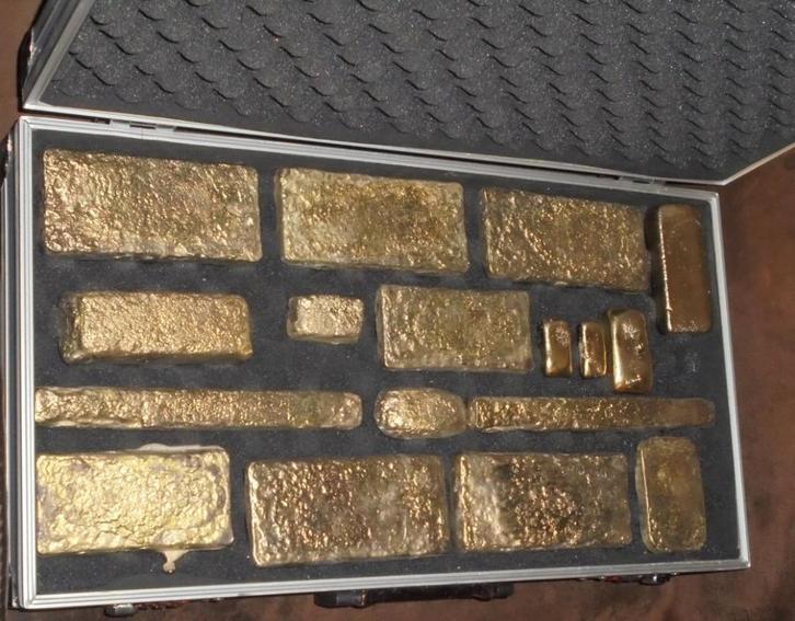 Koffer Vol Met Goud 17 Goudbaren Goudbaar Inclusief Koffer, Postzegels en Munten, Edelmetalen en Baren, Goud, Ophalen of Verzenden