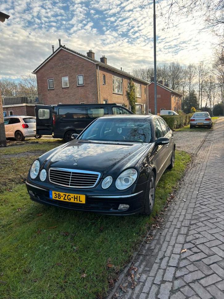 Mercedes-Benz E-Klasse 3.2 E320 Sedan AUT 2002 Zwart, Auto's, Mercedes-Benz, Particulier, E-Klasse, ABS, Airbags, Airconditioning