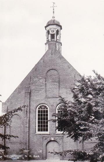 04350 - Nieuwpoort - N.H. kerk beschikbaar voor biedingen