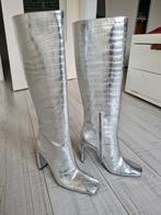 Zilveren hoge laklaarzen van Zara mt 38, Hoge laarzen, Overige kleuren, Zara, Ophalen of Verzenden