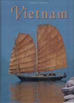 Vietnam - Paolo Rinaldi, Boeken, Reisgidsen, Gelezen, Azië, Ophalen of Verzenden, Paolo Rinaldi