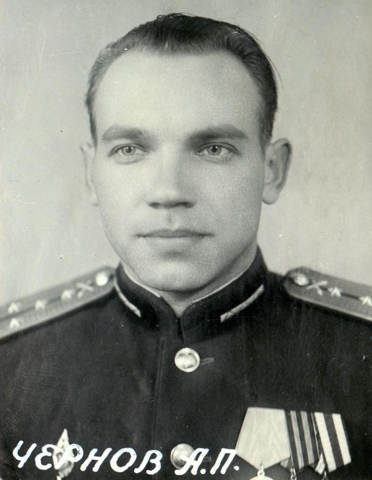 WO2 Sovjet Fotoalbum Officier Medailles Kapitein Zeldzaam, Verzamelen, Militaria | Tweede Wereldoorlog, Landmacht, Foto of Poster