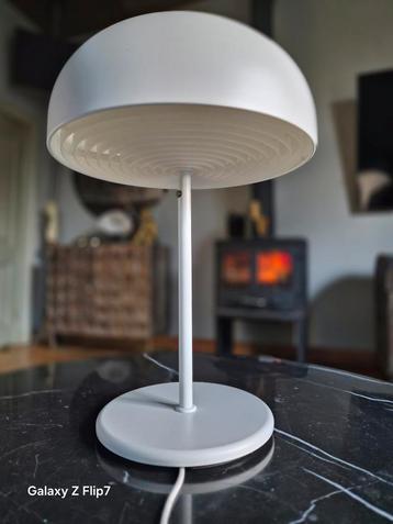 Nette vintage Ikea Nymane Tafellamp - Jaren 90 Design beschikbaar voor biedingen