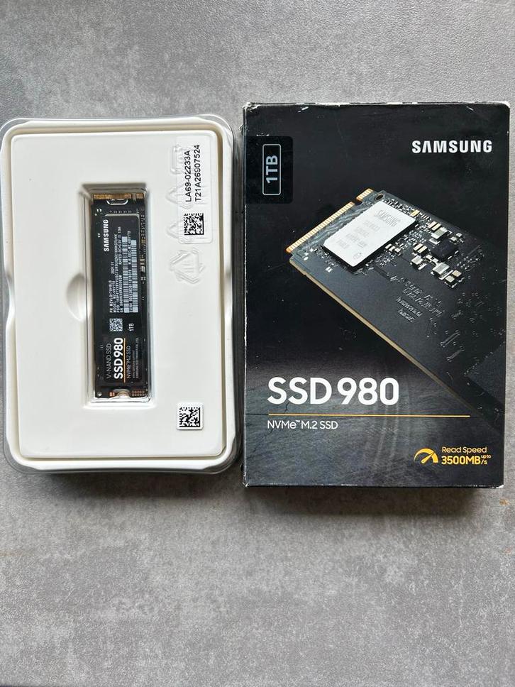 Samsung 980, Computers en Software, Harde schijven, Zo goed als nieuw, Laptop, Intern, Overige aansluitingen, Ophalen of Verzenden