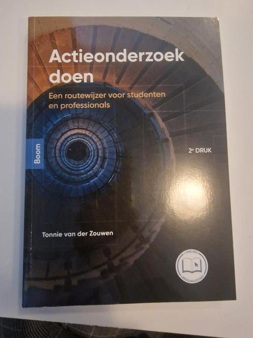 Tonnie van der Zouwen - Actieonderzoek doen, Boeken, Studieboeken en Cursussen, Zo goed als nieuw, HBO, Beta, Ophalen of Verzenden