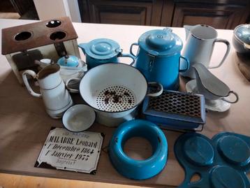 Vintage Emaille Collectie brocante curiosa  beschikbaar voor biedingen