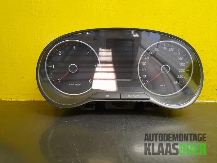 Instrumentenpaneel van een Volkswagen Passat, Auto-onderdelen, Dashboard en Schakelaars, Volkswagen, Gebruikt, 6 maanden garantie