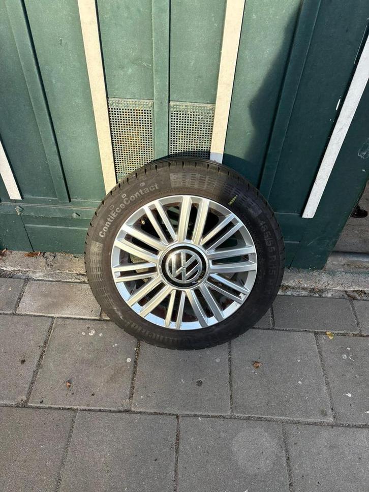 Origineel Volkswagen Up Velgen 185 55 15 4x100, Auto-onderdelen, Banden en Velgen, Banden en Velgen, Zomerbanden, 15 inch, 185 mm