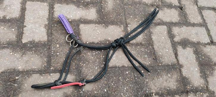 Touwhalster met sidepull ringen, Dieren en Toebehoren, Paarden en Pony's | Hoofdstellen en Tuigage, Gebruikt, Overige soorten