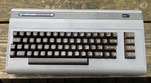 C64 met HD-64 HDMI in RetroFusion case, Computers en Software, Vintage Computers, Ophalen of Verzenden