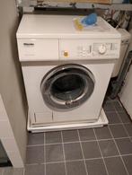 Miele Novotronic W843, Witgoed en Apparatuur, Wasmachines, 4 tot 6 kg, Ophalen, Gebruikt, 85 tot 90 cm