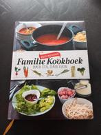 Familiekookboek Jumbo/C1000, Boeken, Kookboeken, Ophalen of Verzenden, Gelezen