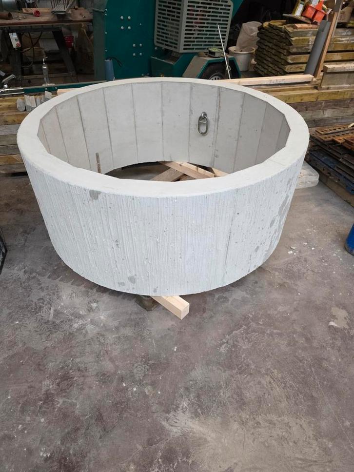 Betonnen plantenbak 150cm, Tuin en Terras, Bloembakken en Plantenbakken, Nieuw, Rond, Ophalen of Verzenden