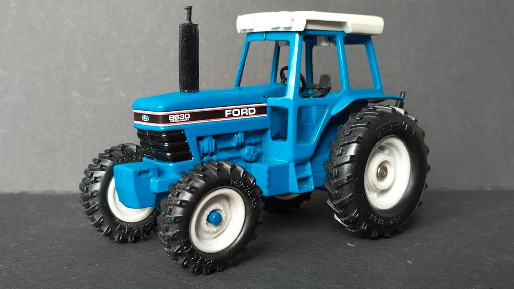 Ford 8630 Diecast Ford Tractor Vintage Ertl 1:32 Blue Ford 8630