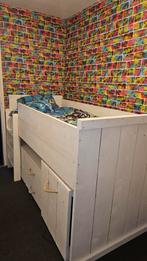 Wit steigerhouten halfhoogslaper met bureau en opbergruimte., Huis en Inrichting, Ophalen, Gebruikt