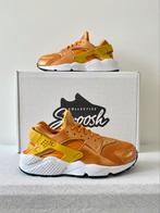 Nike Air Huarache Run Sunset Gold Dart (EU 40,5), Overige kleuren, Nike, Ophalen of Verzenden, Sneakers of Gympen