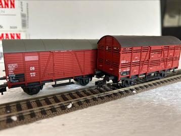 Fleischmann 5020 & 5029 set van 2 goederenwagens van de DB beschikbaar voor biedingen