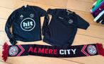 Almere City FC - 2 voetbalshirts (S) en een sjaal - KKD, Maat S, Ophalen of Verzenden, Gebruikt, Shirt