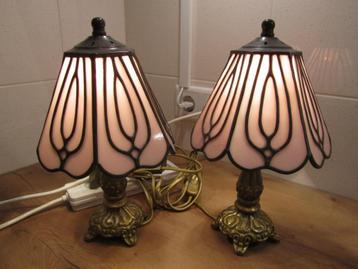 Tiffany set tafellampen beschikbaar voor biedingen