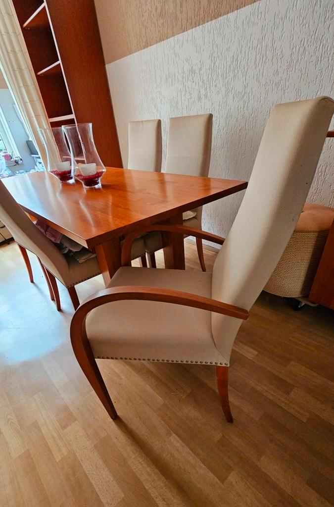 Dergelijke complete eetkamerset van hoge kwaliteit., Huis en Inrichting, Complete eetkamers, Zo goed als nieuw, 4 tot 6 stoelen