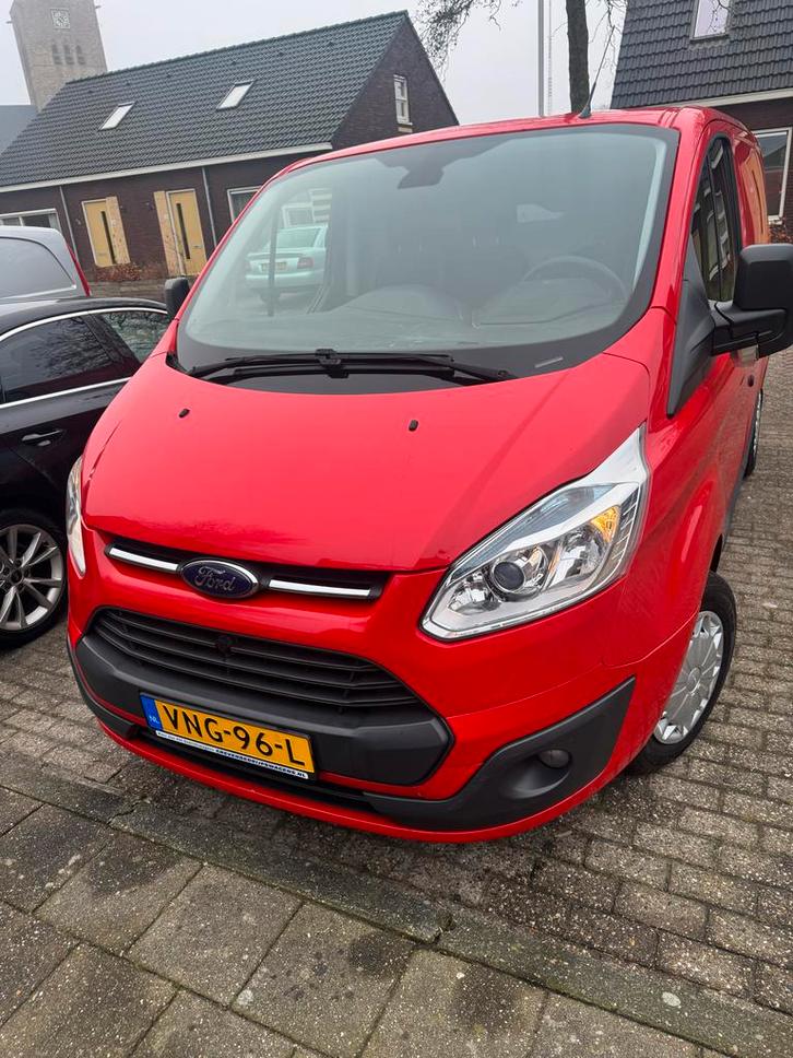 Ford Transit Custom 2.2 Tdci 92KW 2014 Rood, Auto's, Bestelauto's, Ford, Diesel, Geïmporteerd, Rood, Ophalen