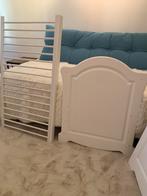 Ledikant (wit) + gratis wit vitrage, Ophalen of Verzenden, Zo goed als nieuw, Ledikant