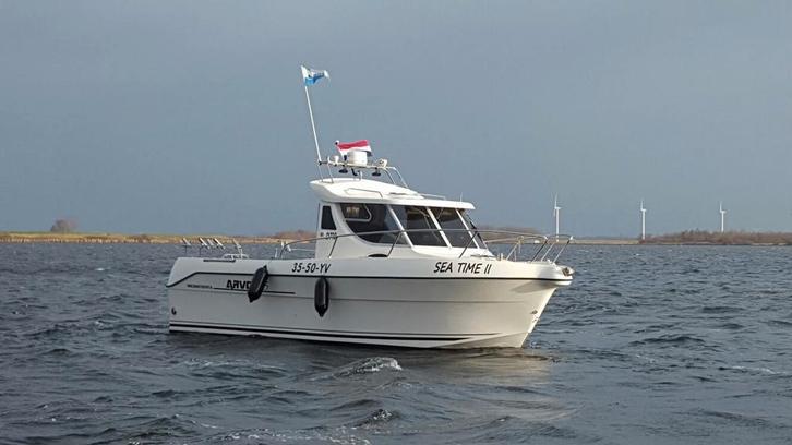 Zeewaardige Arvor 25  220 pk diesel  gereserveerd, Watersport en Boten, Motorboten en Motorjachten, Zo goed als nieuw, Polyester