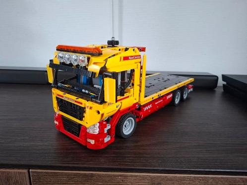 lego technic 8109 Flattbed truck, Kinderen en Baby's, Speelgoed | Duplo en Lego, Gebruikt, Ophalen of Verzenden
