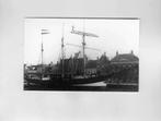 scheepvaart-foto-nelly 1910, Ophalen of Verzenden, Zo goed als nieuw, Motorboot, Boek of Tijdschrift