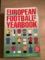 The European Football Yearbook 1994-1995, Ophalen of Verzenden, Zo goed als nieuw, Boek of Tijdschrift