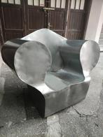 Designfauteuil "Big Easy" ontworpen door Ron Arad in 1988, Huis en Inrichting, Stoelen, Gebruikt, Ophalen of Verzenden, Metaal
