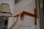 Vintage Houten Schaarwandlamp type V505, Huis en Inrichting, Lampen | Wandlampen, Ophalen, Gebruikt, Metaal, Vintage
