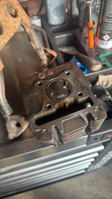 Vespa s 4v cillinder 4 klepper 50cc beschikbaar voor biedingen