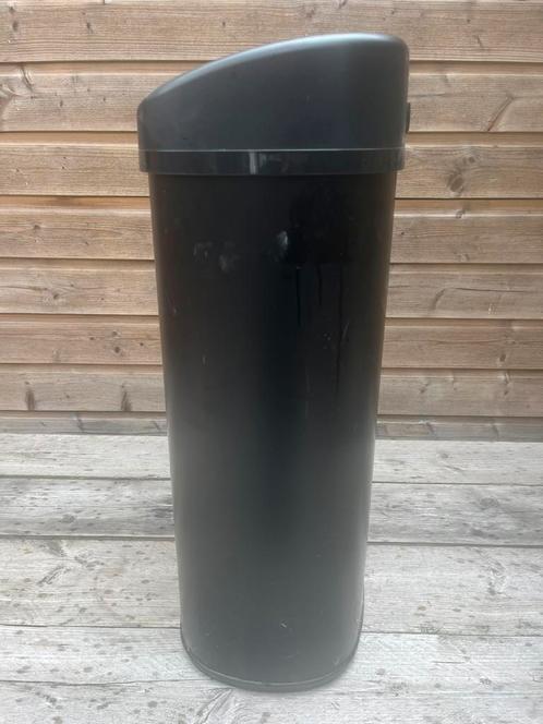 Kitchen Move Majestic sensor prullenbak 68 liter – Zwart, Huis en Inrichting, Woonaccessoires | Prullenbakken, Zo goed als nieuw