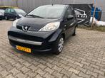 Peugeot 107 1.0 12V 5DR 2010 Zwart, Voorwielaandrijving, Euro 5, Stof, 4 stoelen