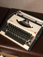 Compacte draagbare Olympia typemachine, Diversen, Typemachines, Ophalen of Verzenden, Gebruikt