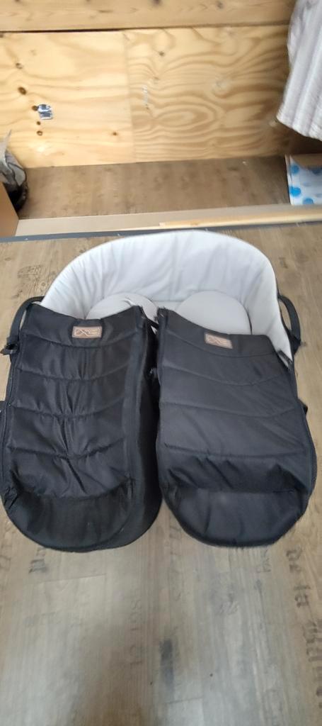 Mountain Buggy Cocoon reiswieg tweeling, Kinderen en Baby's, Tweelingen en Meerlingen, Gebruikt, Kinderwagen of Buggy, Ophalen