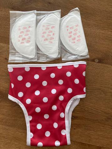 Loopsheid broekje nieuwe voor hondje 4-5 kilo  beschikbaar voor biedingen