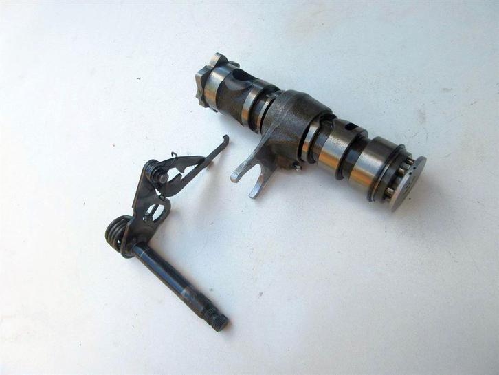 Kawasaki GPZ600R schakelwals schakelas GPZ 600 schakel wals, Motoren, Accessoires | Overige, Gebruikt, Ophalen of Verzenden