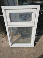 Houten Kozijn met Dubbel Glas, Doe-het-zelf en Verbouw, Ophalen, Gebruikt, Minder dan 75 cm, Raamkozijn