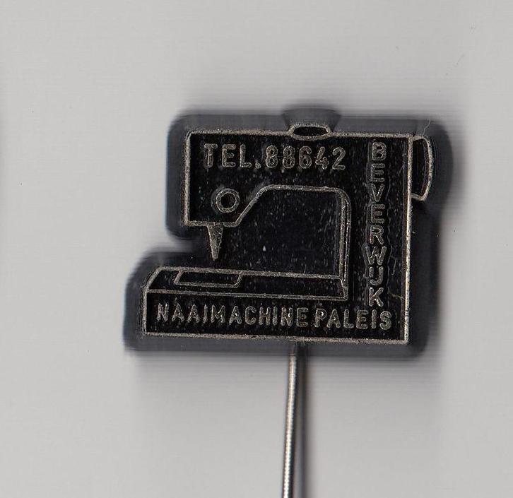 Naaimachine Paleis Beverwijk speldje, Verzamelen, Speldjes, Pins en Buttons, Gebruikt, Speldje of Pin, Overige onderwerpen, Ophalen of Verzenden