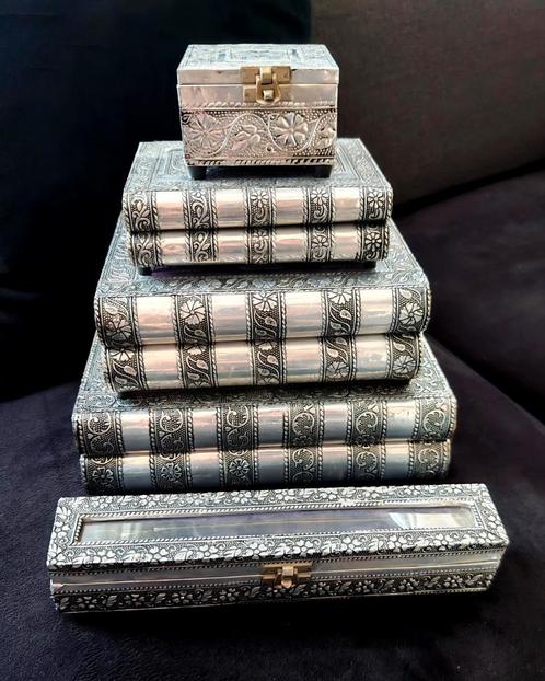 Zilverkleurige Sieradendoosjes Set - 6 Stuks, Antiek en Kunst, Antiek | Woonaccessoires, Ophalen of Verzenden