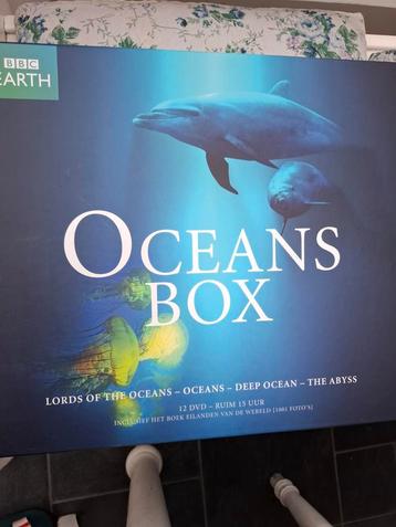 Oceans Box + Eilanden van de Wereld Boek & DVD beschikbaar voor biedingen